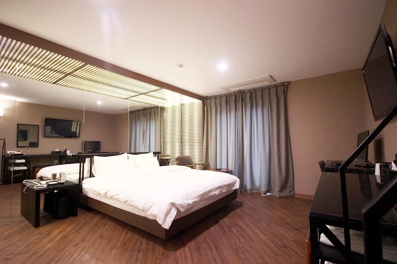 Mango Hotel Busan
