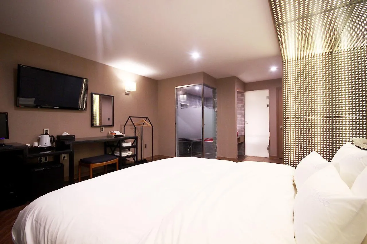 Mango Hotel Busan
