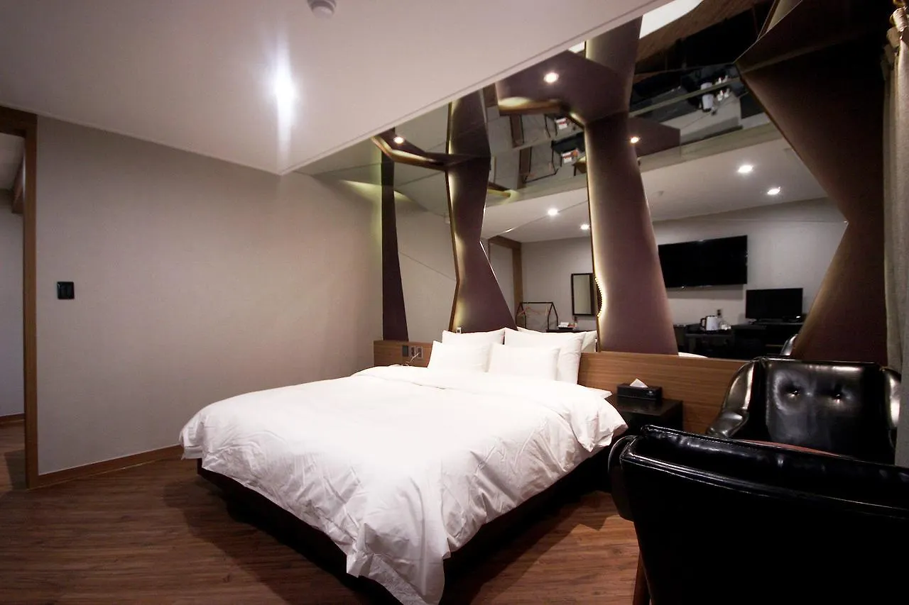 Mango Hotel Busan