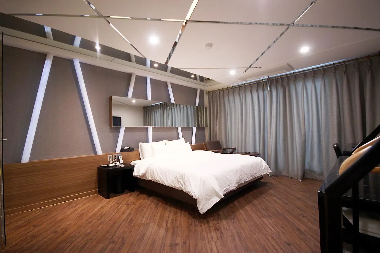 Mango Hotel Busan