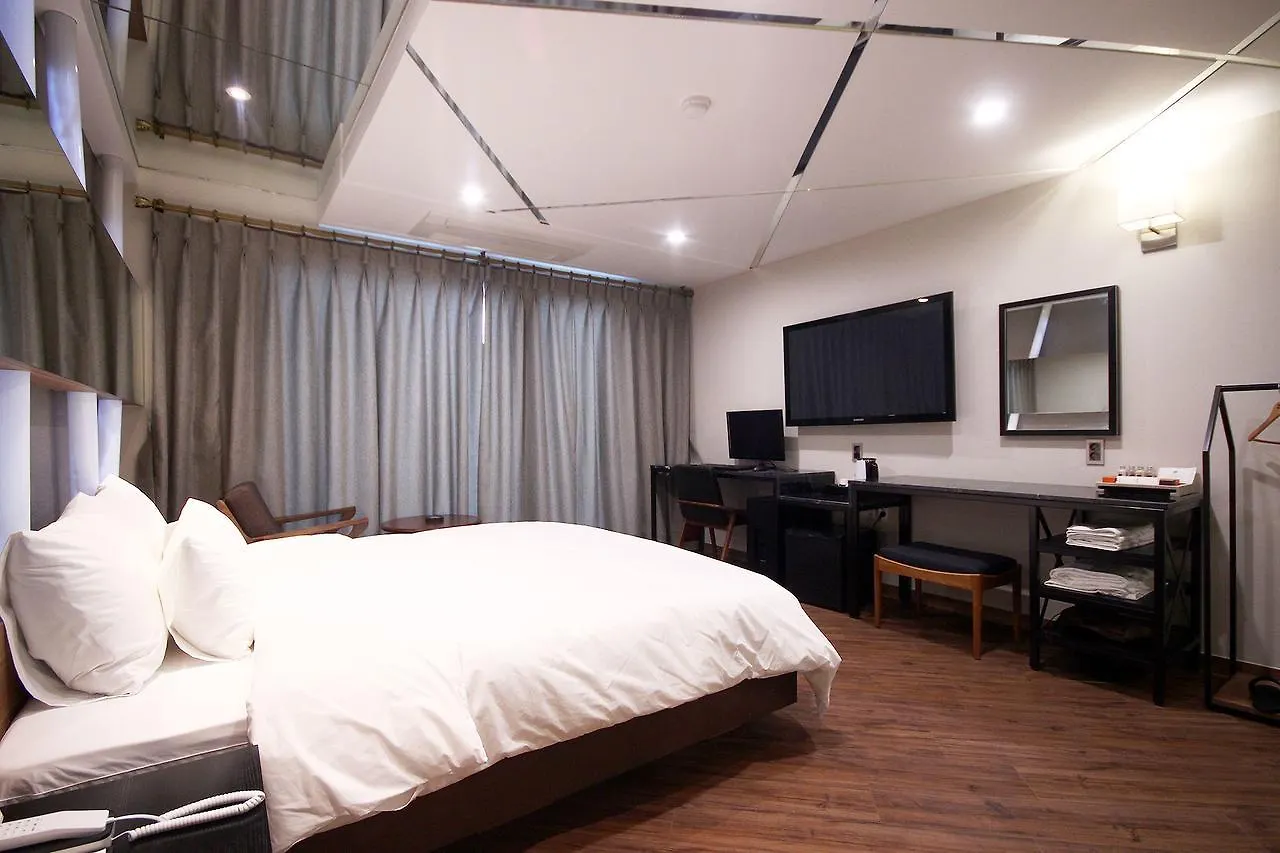 Mango Hotel Busan