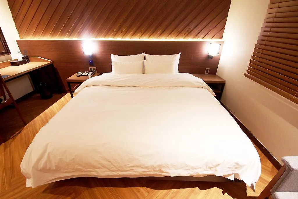 Mango Hotel Busan 2*,  South Korea